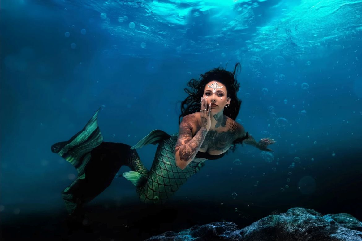 “Voces y Visiones: A Celebration of Hispanic Artists,” October 10 through December 5