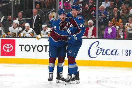 NHL roundup: Martin Necas, Avalanche double up Knights