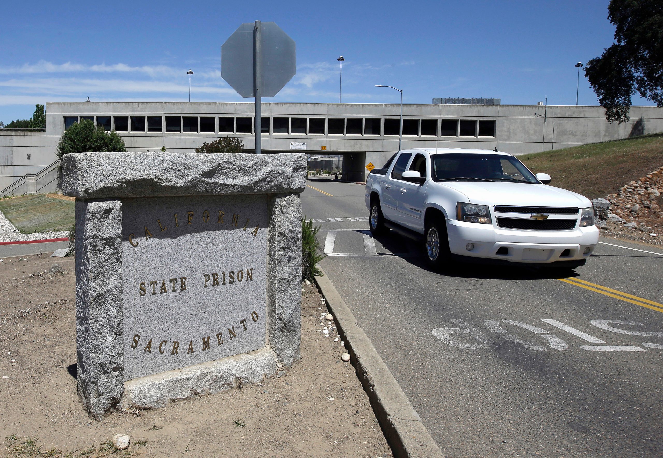 2 California prison officers hospitalized after alleged attack by an incarcerated man