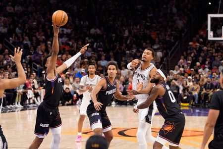 NBA roundup: Suns contain Victor Wembanyama, deal Spurs 1st loss