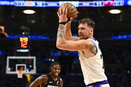 Lakers resting Luka Doncic, Austin Reaves against Trail Blazers
