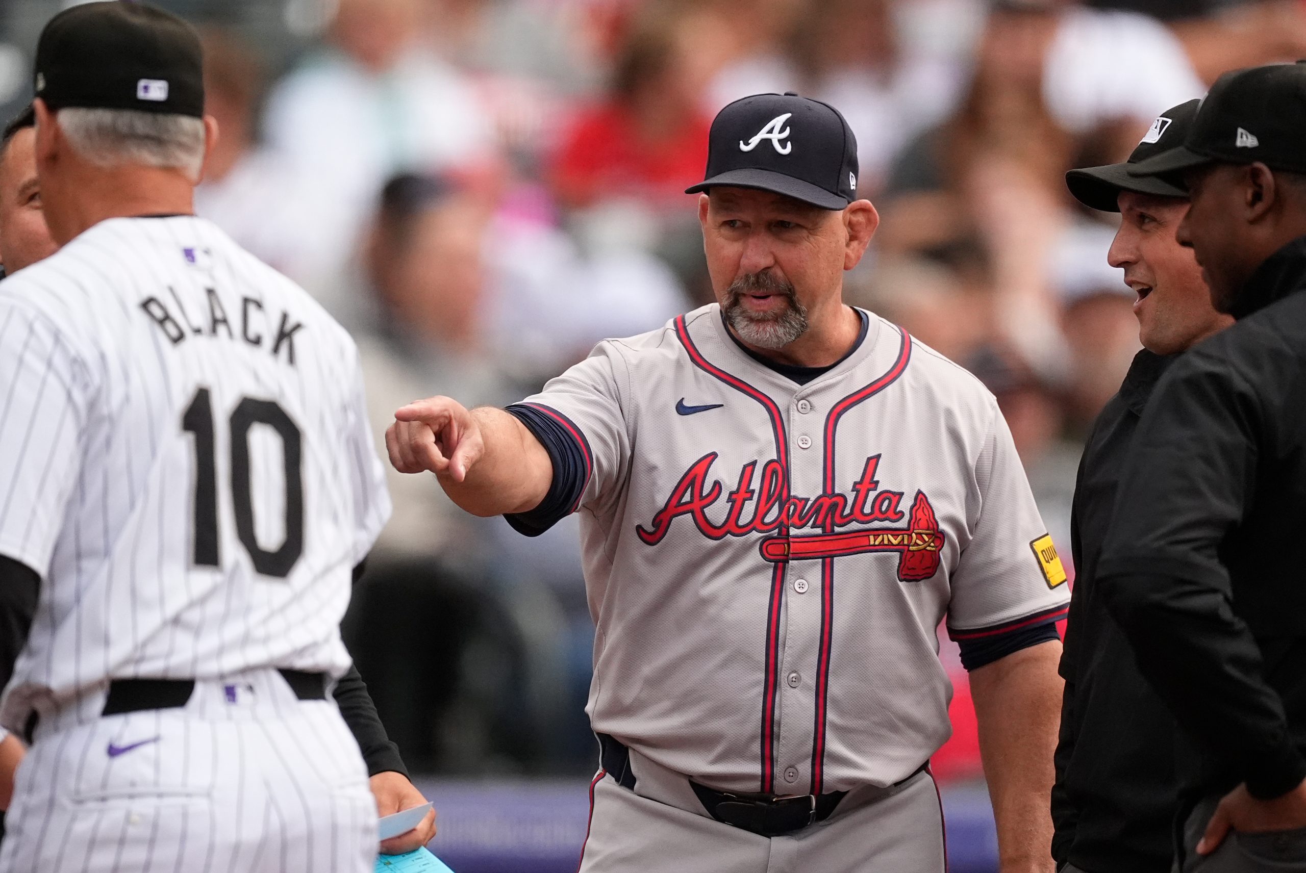 Atlanta Braves hire Walt Weiss as their manager to succeed Brian Snitker
