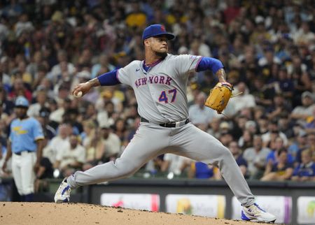 Mets RHP Frankie Montas exercises $17M player option