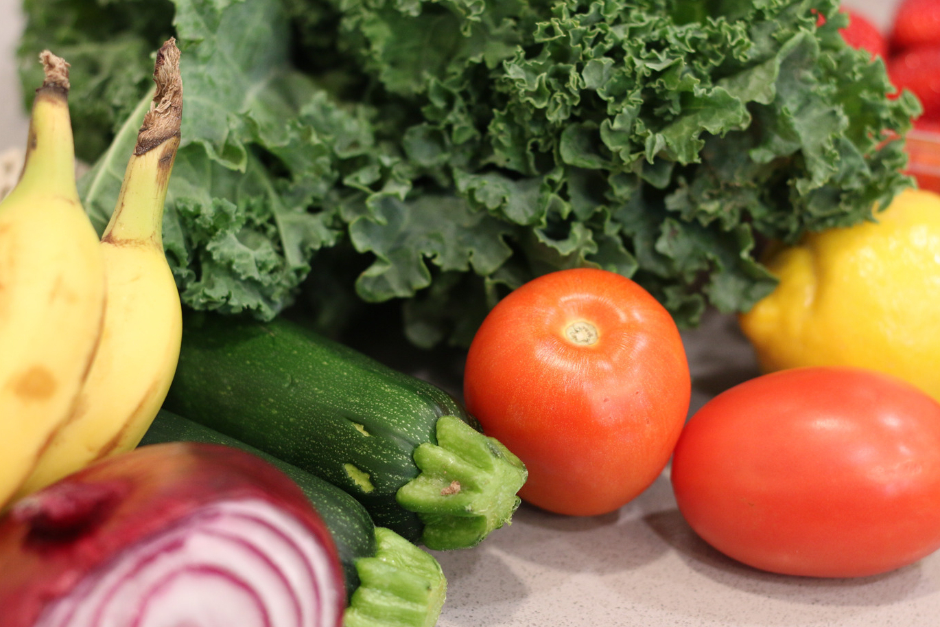 Fruitful advice for getting the most from a refrigerator and making groceries last longer