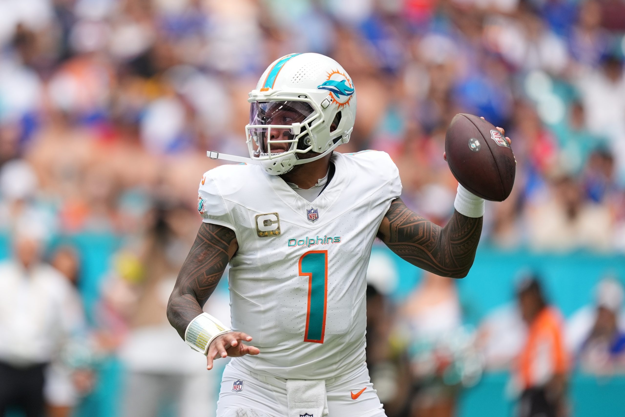 Dolphins end seven-game losing streak against Bills with 30-13 win
