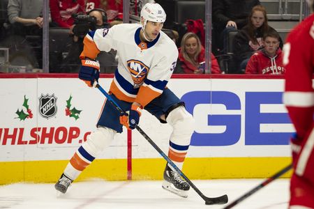 Zdeno Chara, Duncan Keith among 8 inducted into Hockey Hall of Fame