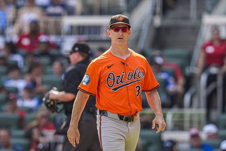 Braves shift Tony Mansolino’s role to bench coach