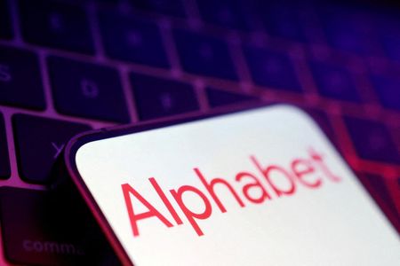 Berkshire buys shares of Google parent Alphabet, sells more Apple