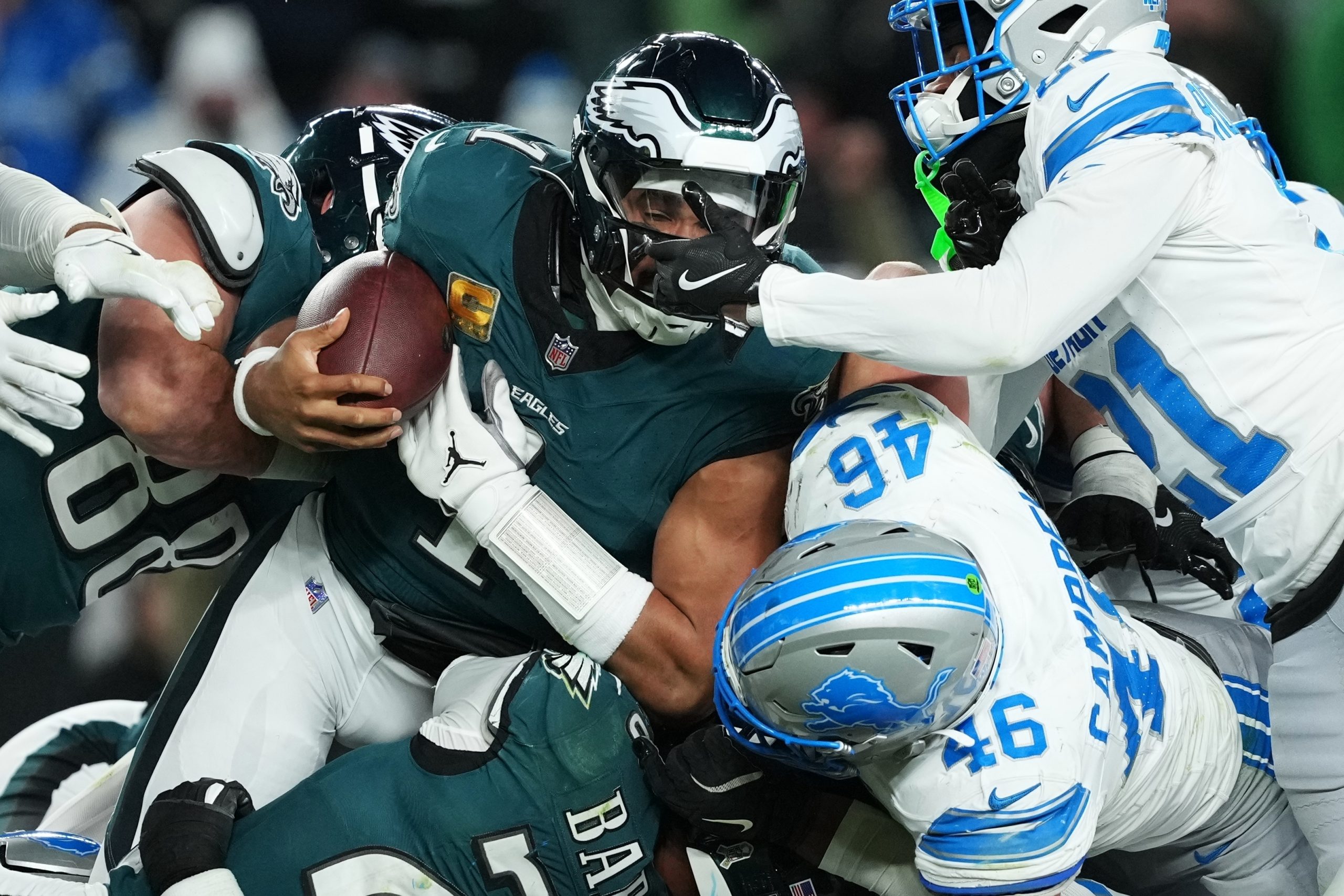 Jalen Hurts’ lone touchdown leads Eagles to 16-9 victory over Lions in lackluster offensive game