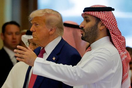 Trump to welcome Saudi crown prince with offer of fighter jets, business deals