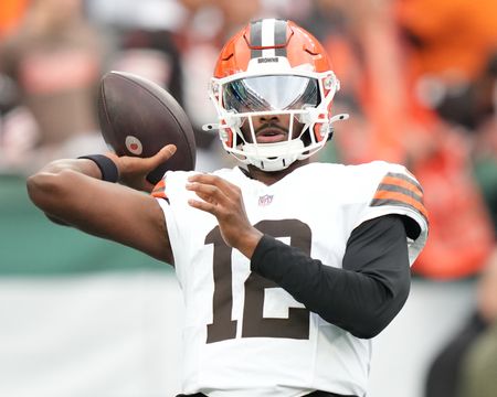 Browns to start rookie QB Shedeur Sanders vs. Raiders