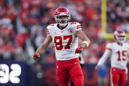 Retirement era? Chiefs TE Travis Kelce not talking ’26