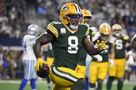 Packers RB Josh Jacobs (knee) out vs. Vikings