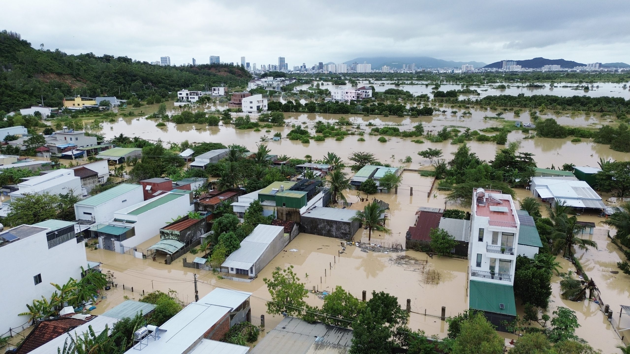 Death toll climbs in Southeast Asia as heavy rains cause floods and landslides