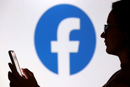 Exclusive-U.S. senators call for probe of scam ads on Facebook and Instagram