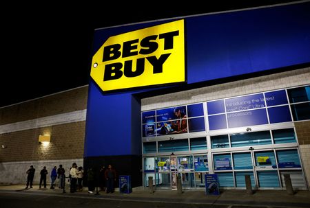 Best Buy raises annual sales forecast