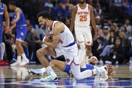 Report: Knicks G Landry Shamet (shoulder) out 4-plus weeks