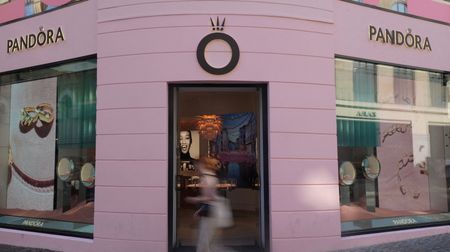 World’s biggest jeweller Pandora braces for fierce Black Friday competition