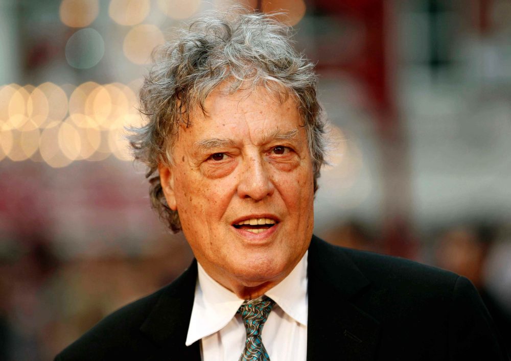 British playwright Tom Stoppard, who won Academy Award for ‘Shakespeare In Love,’ has died at 88