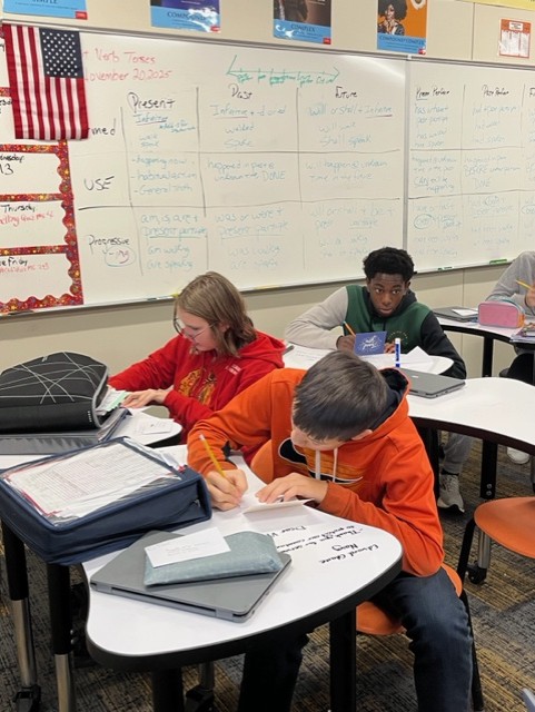 Mrs. Cooper’s 8th Grade ELA classes are writing Thank You Cards for the Veterans of Macomb   #MAC185   #macombmiddlescho…