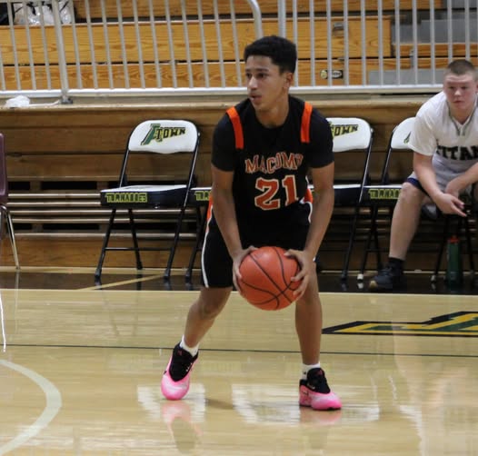 MMS Boys Basketball at the Abington Tournament last weekend.    #MAC185  #macombmiddleschool #basketballseason