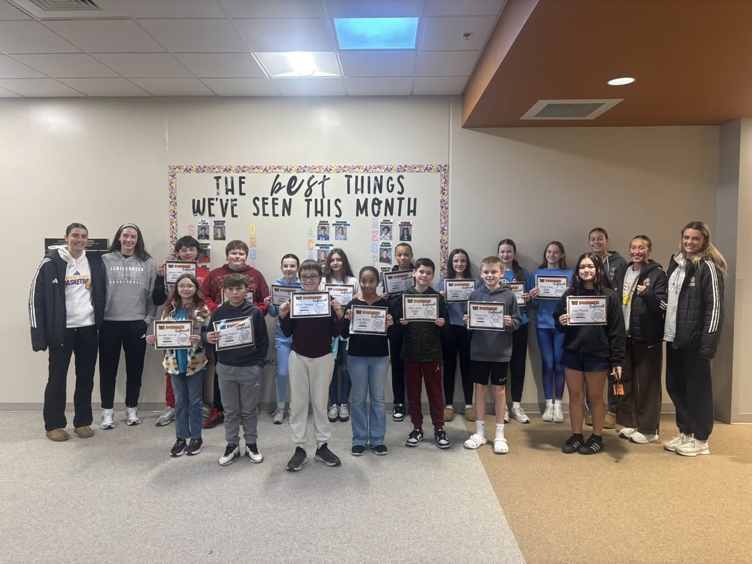 The Bombers love those Leathernecks! 🧡💜🧡💜Another Friday, another chance to honor the amazing students at Macomb Midd…