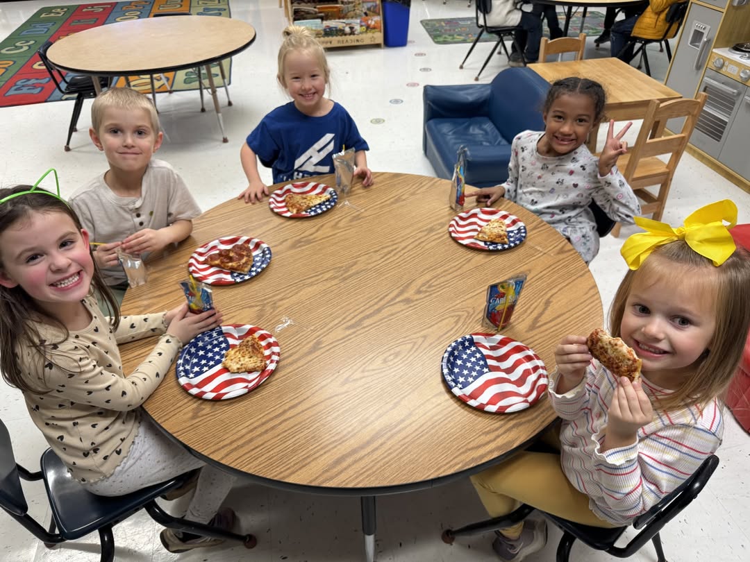 Some of Mrs. Szechowycz’s class earned a special pizza lunch reward! These students have been working hard to be kind an…