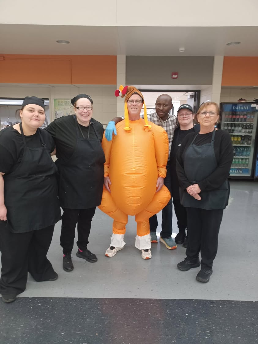 It’s Turkey Day at Macomb High. Our Food Service knocks it out of the park every year! #OnceABomberAlwaysABomber