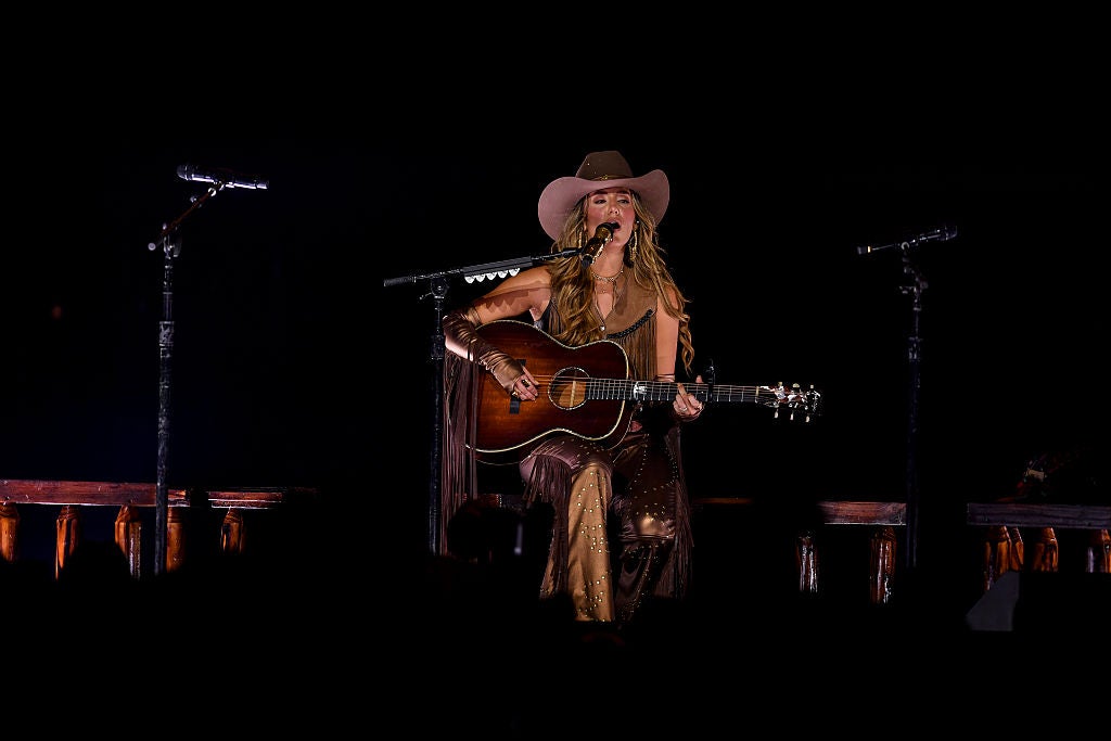 Bell Bottom Beats: Lainey Wilson Spills the Stories Behind Her Songs