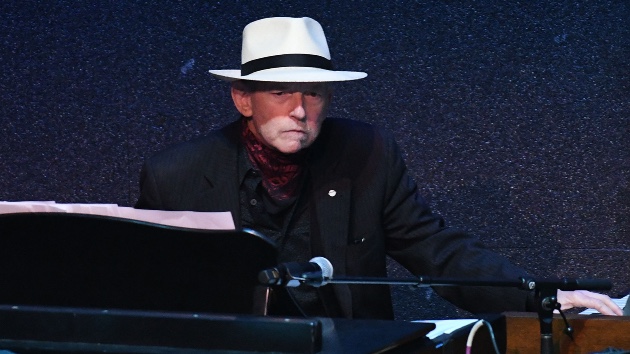 Tom Petty and the Heartbreakers’ Benmont Tench announces 2026 tour dates