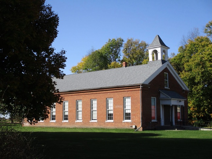 Capture Holiday Memories at Bishop Hill Colony School Christmas Market on November 29, 2025