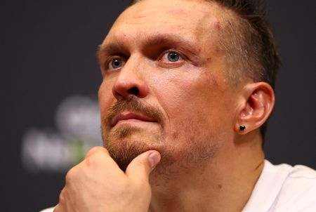 Oleksandr Usyk: Deonte Wilder ‘first option’ for next fight