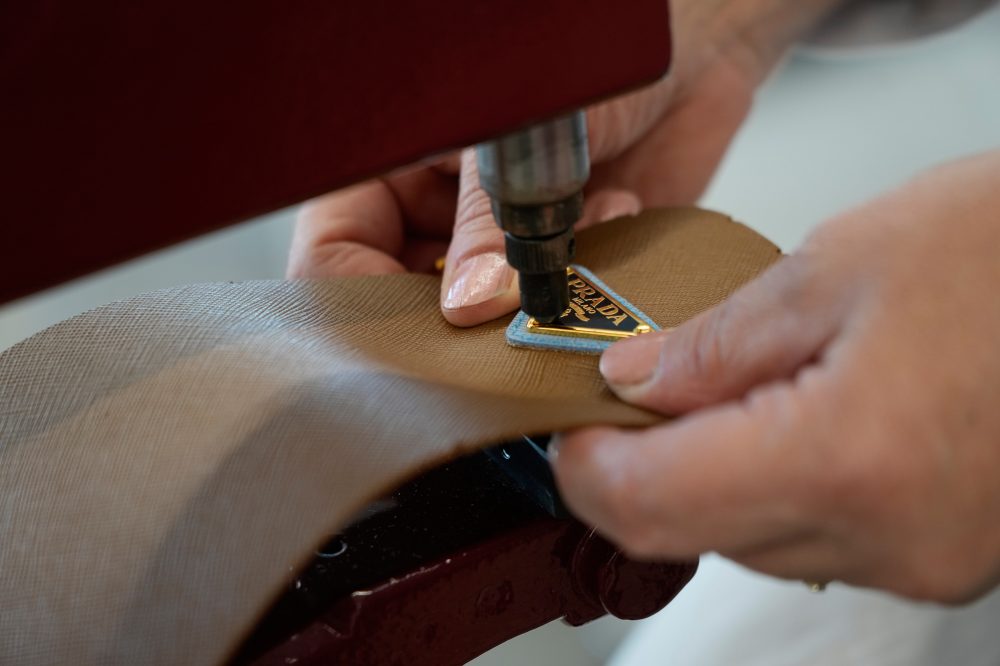 Prada Group says it has purchased fashion rival Versace in a deal worth nearly $1.4 billion