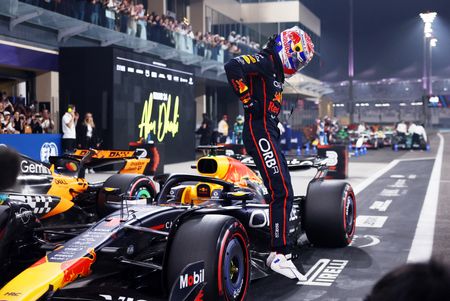 Motor racing-Verstappen on pole for F1 title-decider with Norris alongside