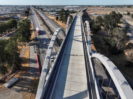 Judge rejects US bid to toss California high-speed rail lawsuit