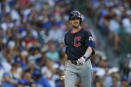 Reports: Royals land OF Lane Thomas on 1-year deal