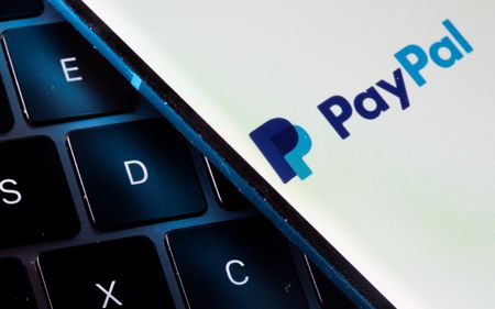 Payments firm PayPal files for bank charter in lending push
