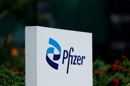 Pfizer forecasts 2026 profit below expectations on lower COVID product sales