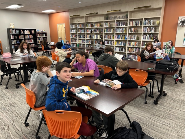 Thank you to the Macomb Educational Foundation for their $1000 donation to the MMS Library!  The students and staff grea…