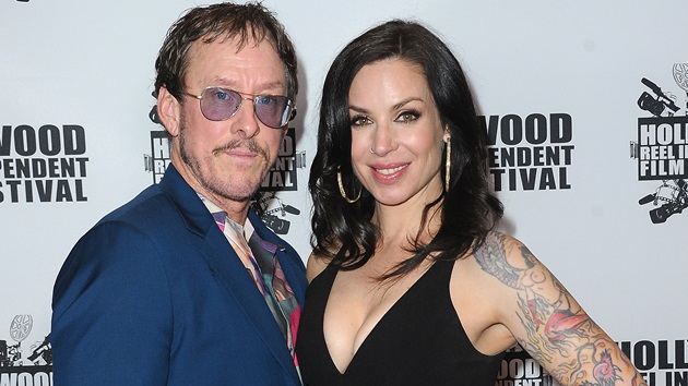 Jillian Lauren Shriner, wife of Weezer’s Scott Shriner, files for divorce
