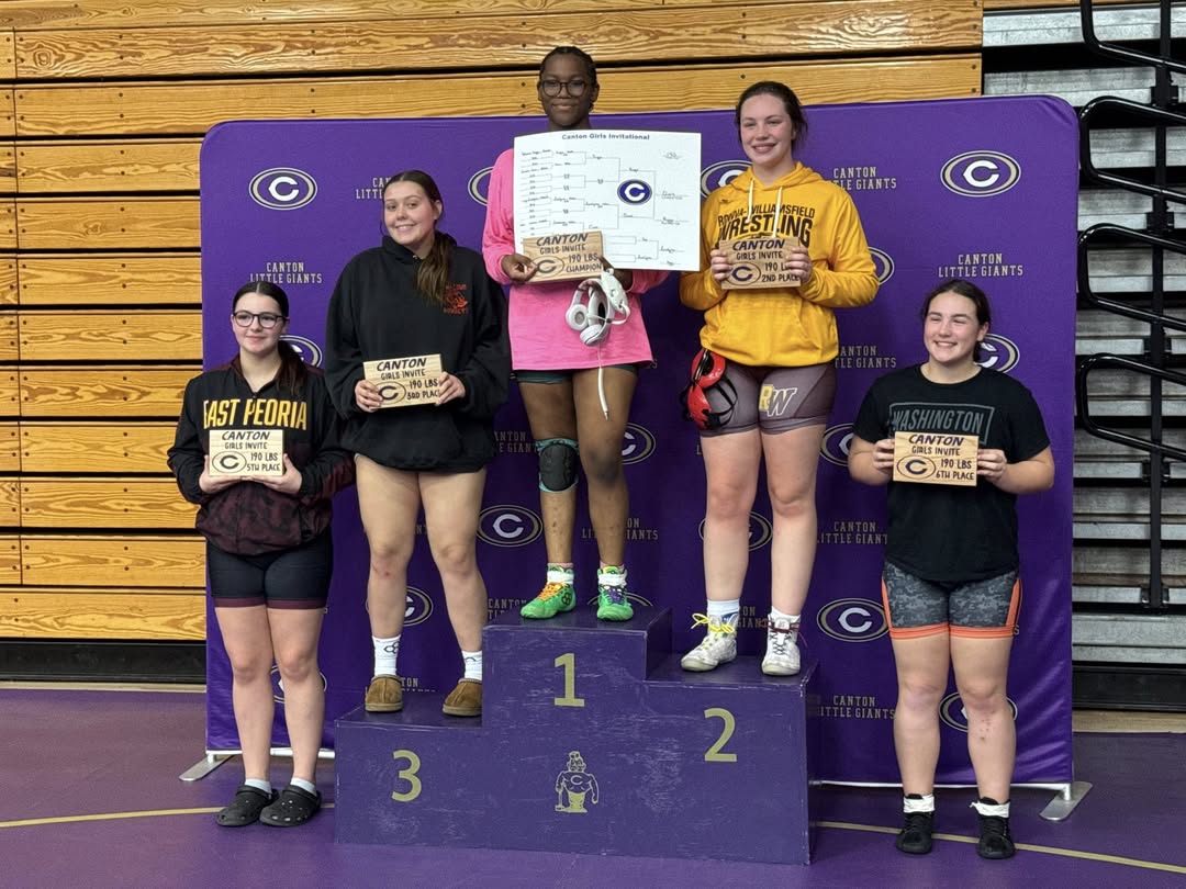 Macomb High Girls Wrestling brings home a 3rd, 4th, and 6th place today from the Canton Invite. Way to battle ladies. 3…