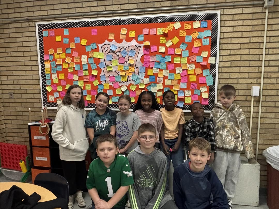 Students in 4D earned an “A” on their Math test. Congratulations!! #MAC185 #4thgrade #edisonbombers