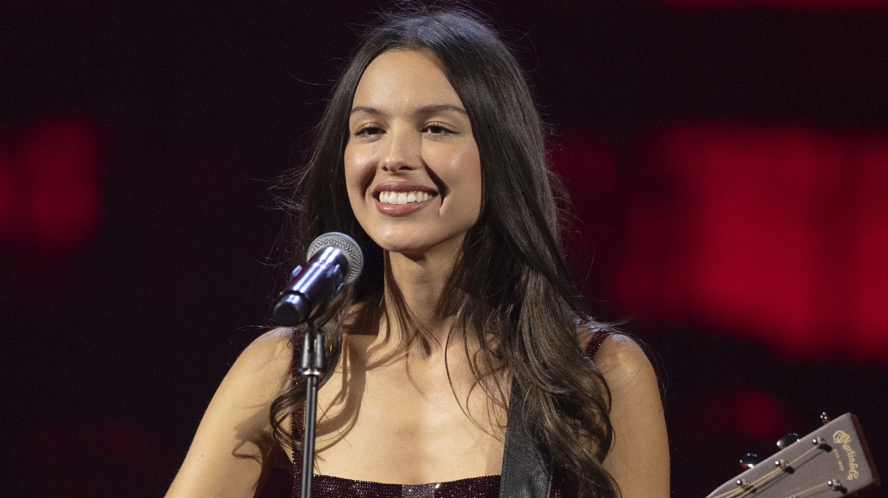 Five years after ‘drivers license,’ Olivia Rodrigo’s teasing something new on Jan. 8