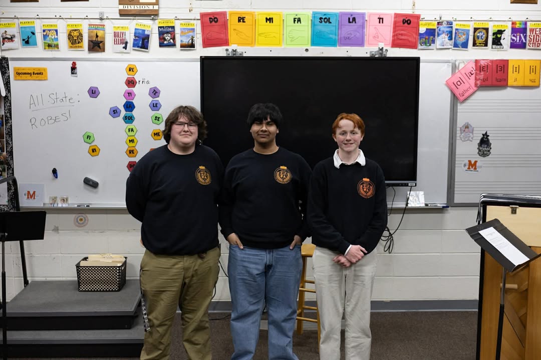 The Macomb High Scholastic Bowl Team has finished an undefeated season in the Prairieland Conference, and three of its p…