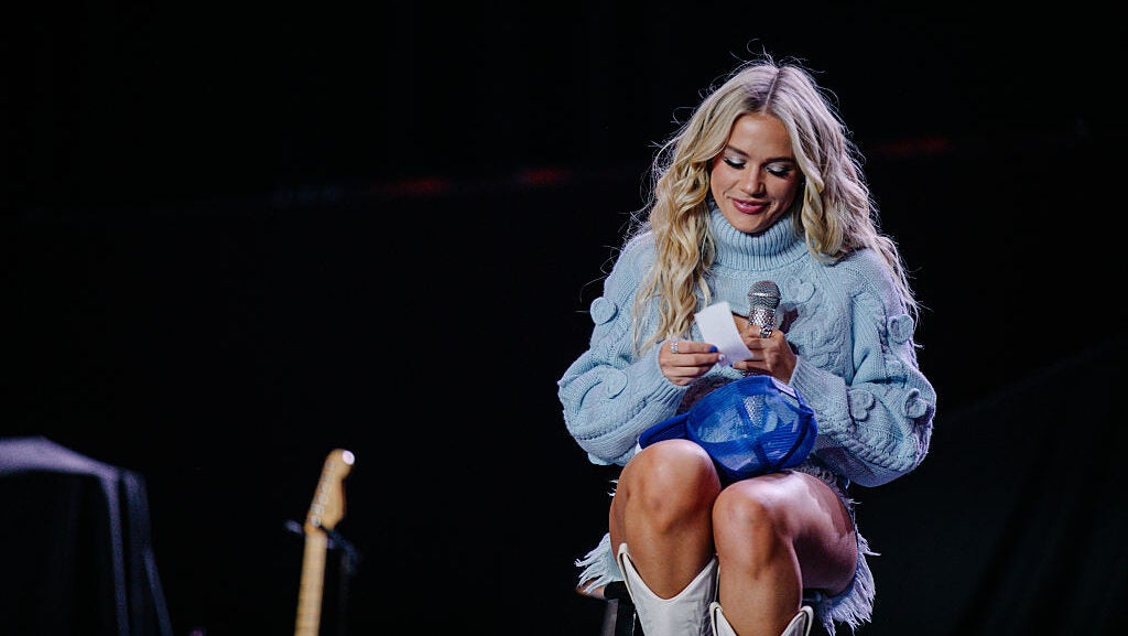 Country Meets Pop: Megan Moroney & Ed Sheeran’s Collaboration on ‘Cloud 9’