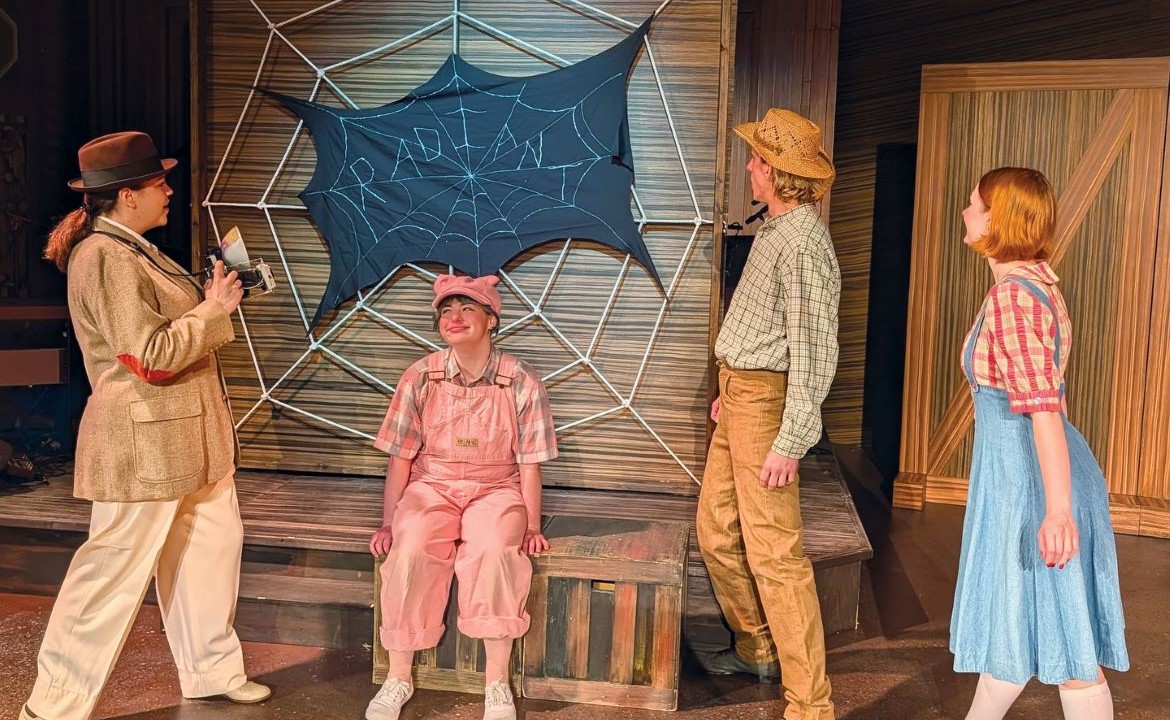 Some Play!: “Charlotte’s Web,” at the Circa ’21 Dinner Playhouse through April 11