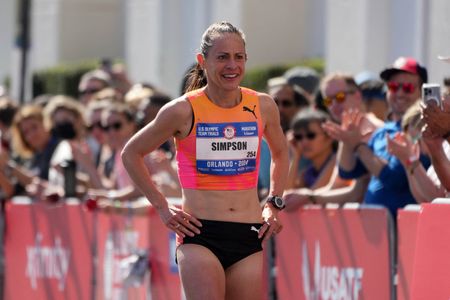 Olympian Jenny Simpson collapses during race, rushed to hospital