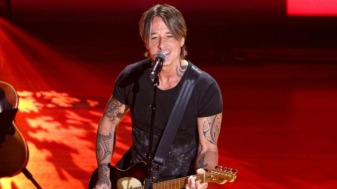 Keith Urban, August 5